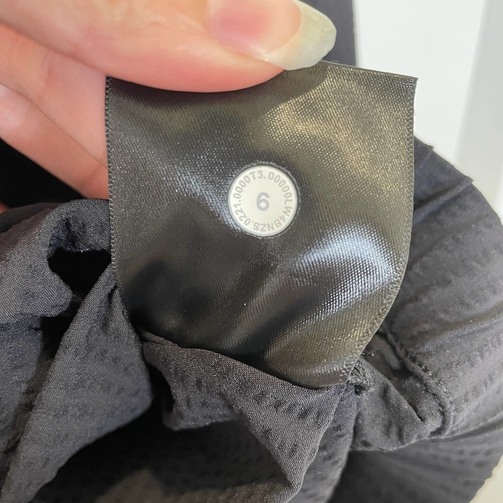 Lululemon Pack Light Pullover Top Packable Black … - image 5